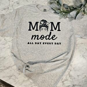 Mom shirt mom mode mama messy bun cute popular trending short sleeve shirt